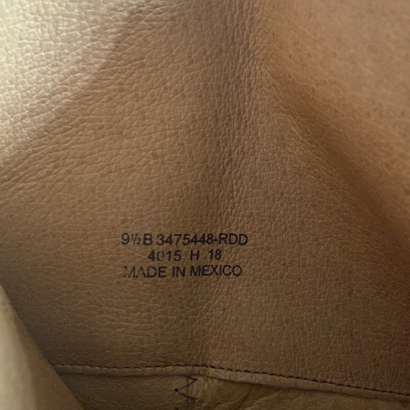 Frye Melissa Button 2 Redwood sz 9 1/2B Boot - Picture 10 of 14